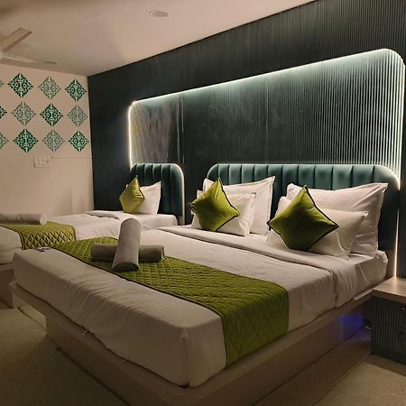 Hotel Lake View Airport Zone Hyderabad Exterior foto