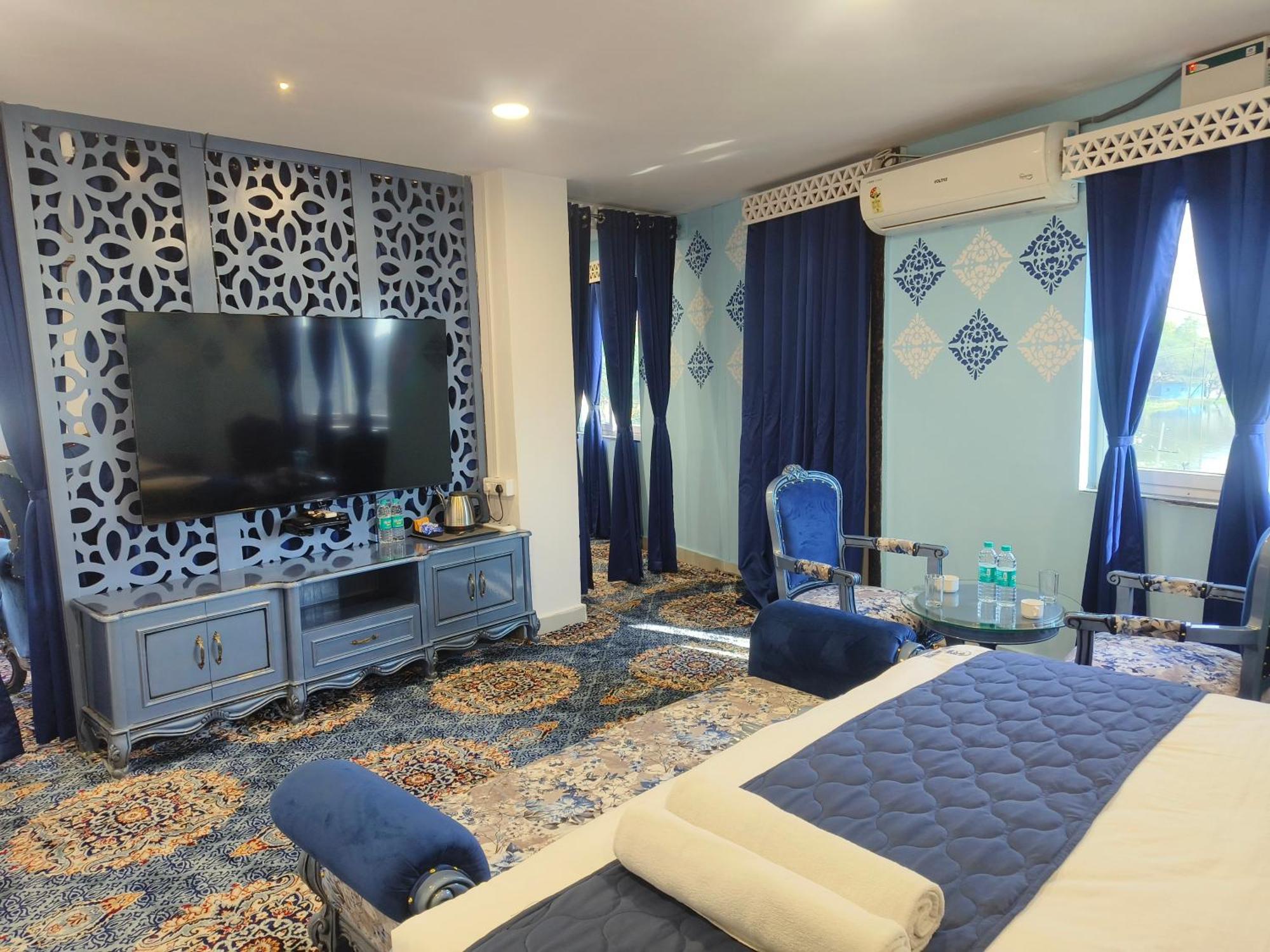 Hotel Lake View Airport Zone Hyderabad Exterior foto