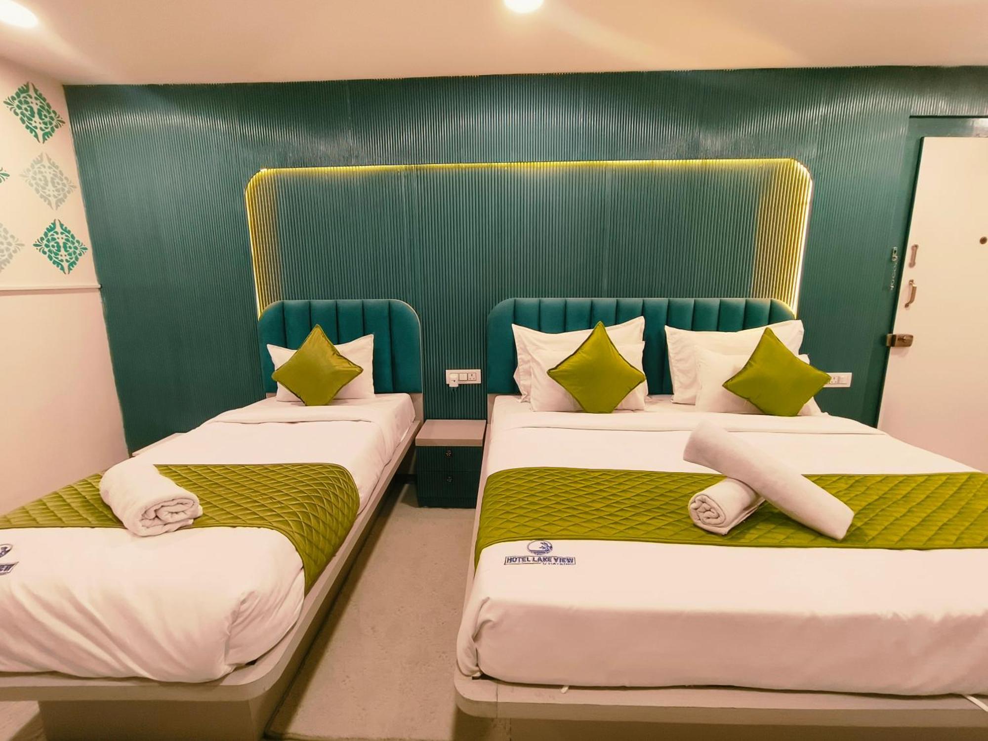 Hotel Lake View Airport Zone Hyderabad Exterior foto